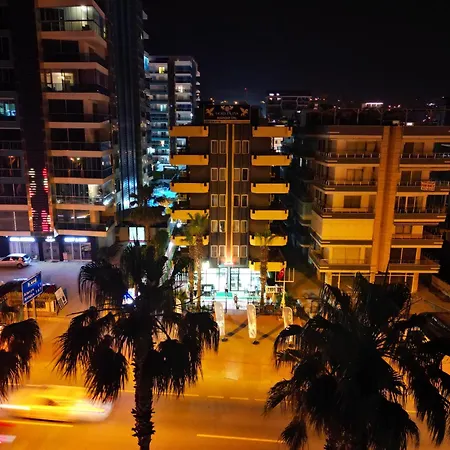 Gold Twins Boutique 3* אלאניה