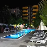 Gold Twins Boutique 3* Аланія
