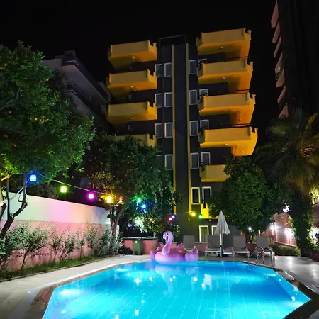 Отель Gold Twins Boutique